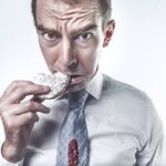 Compulsão Alimentar: Conheça Os 6 Sintomas Que Podem Ajudar A Identificá La